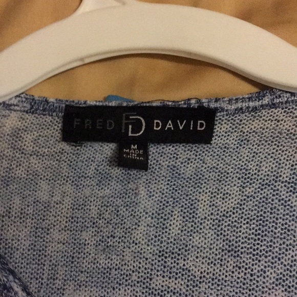 Blue and white shirt - Picture 2 of 2